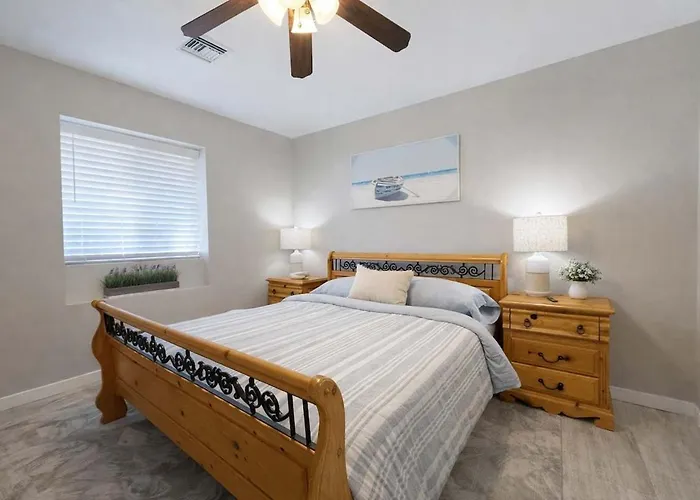 Luxe Lakeview - Hot Tub - Mountain Serenity Villa Lake Havasu City